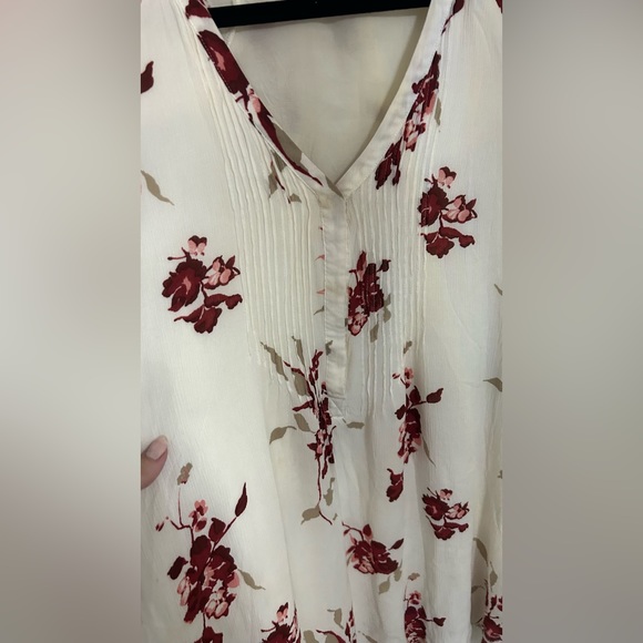 Floral Flowy Mini Dress - Picture 2 of 6